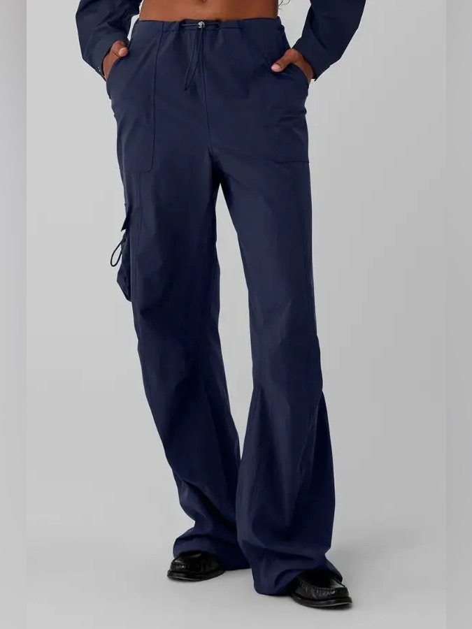 Alo Yoga Low Rise Megastar Cargo Pant